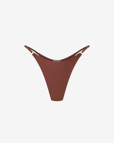 gina brown // stringi bikini