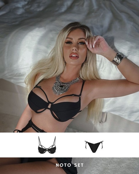 pina-top-bikini-czarny-zblizenie